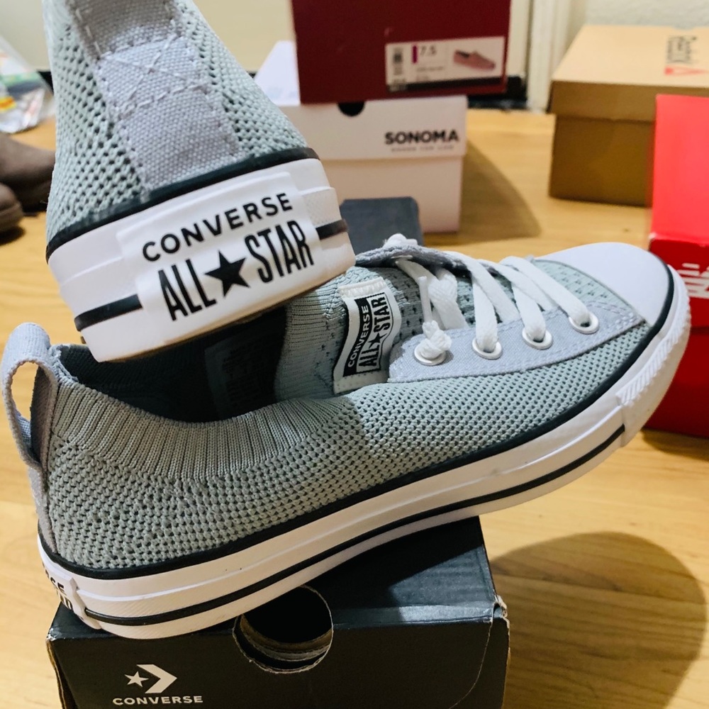 Converse (W) - Picture 2 of 5